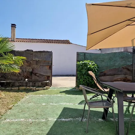 Maison De Village Au Calme Climatisee 2 Holiday home Saint-Pierre-d'Oleron