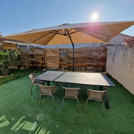 Maison De Village Au Calme Climatisee 2 Holiday home Saint-Pierre-d'Oleron
