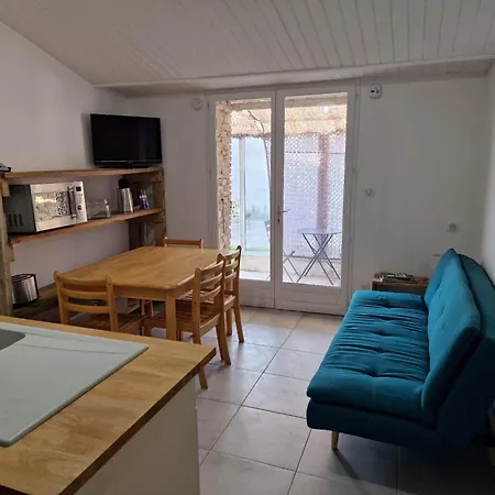 Maison De Village Au Calme Climatisee 2 Holiday home Saint-Pierre-d'Oleron