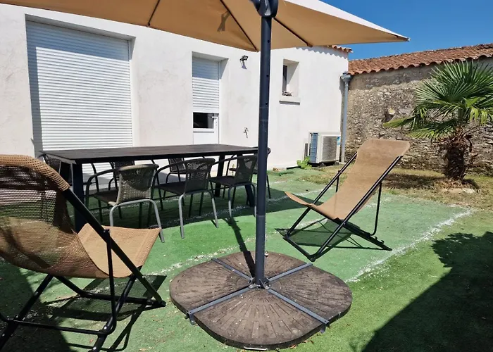 Maison De Village Au Calme Climatisee 2 *